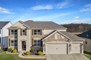 408 Mossy Brook Drive, O'fallon, MO 63366