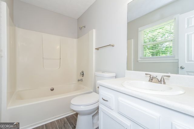 333 Oak Landing Circle, Douglasville, GA 30134