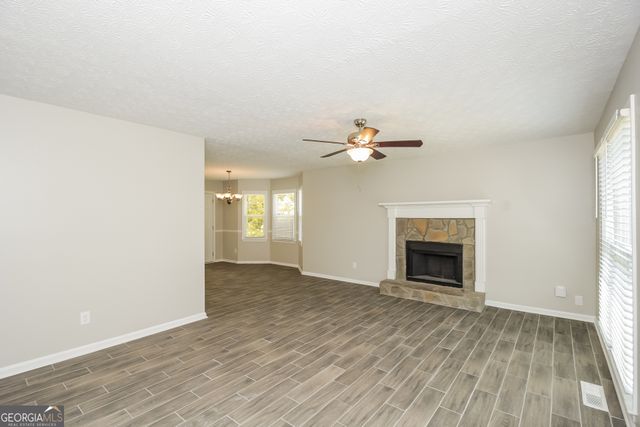 333 Oak Landing Circle, Douglasville, GA 30134