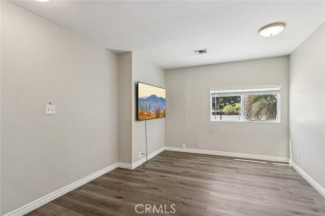 17043 Celtic Street, Granada Hills (los Angeles), CA 91344