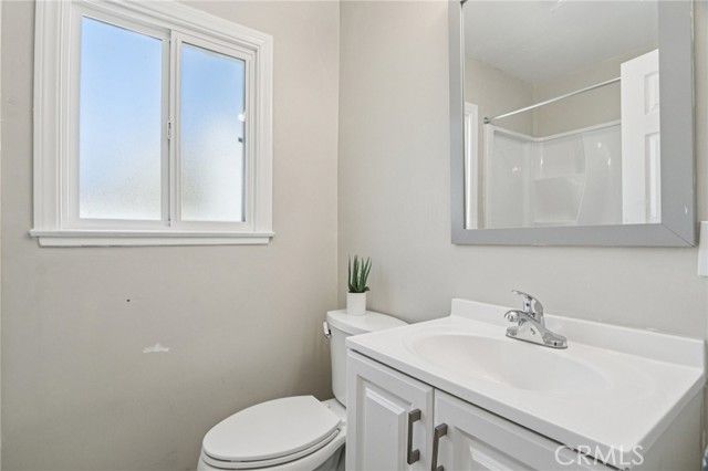 17043 Celtic Street, Granada Hills (los Angeles), CA 91344