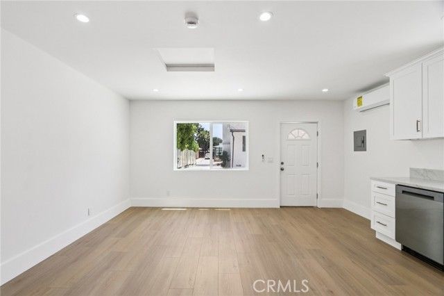 17043 Celtic Street, Granada Hills (los Angeles), CA 91344