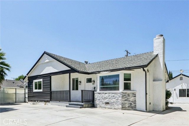 17043 Celtic Street, Granada Hills (los Angeles), CA 91344