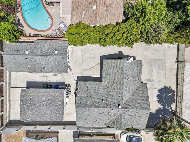 17043 Celtic Street, Granada Hills (los Angeles), CA 91344