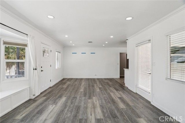 17043 Celtic Street, Granada Hills (los Angeles), CA 91344