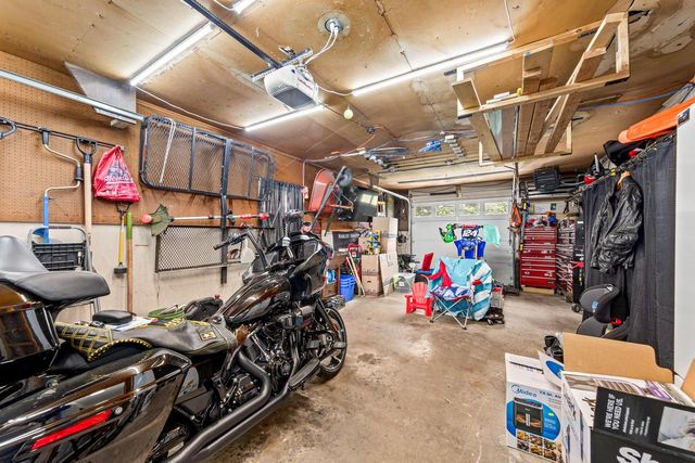 332 S Kendrick AVENUE, Burlington, WI 53105