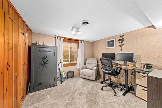332 S Kendrick AVENUE, Burlington, WI 53105