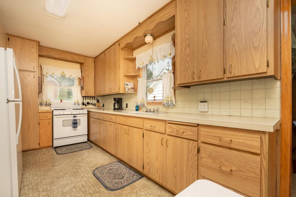 102 5th Street NE, Montgomery, MN 56069 — photo 5