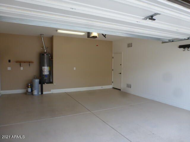 2057 W KENTON Way, San Tan Valley, AZ 85144