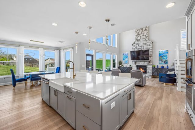 1071 Oakhall Dr, Mount Juliet, TN 37122