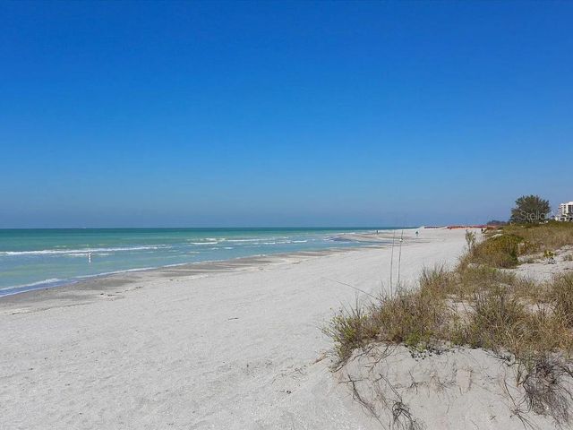 500 PARK BOULEVARD S 24, Venice, FL 34285