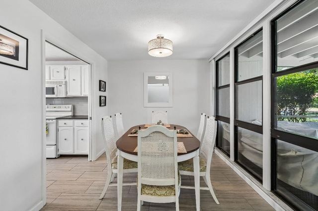 500 PARK BOULEVARD S 24, Venice, FL 34285