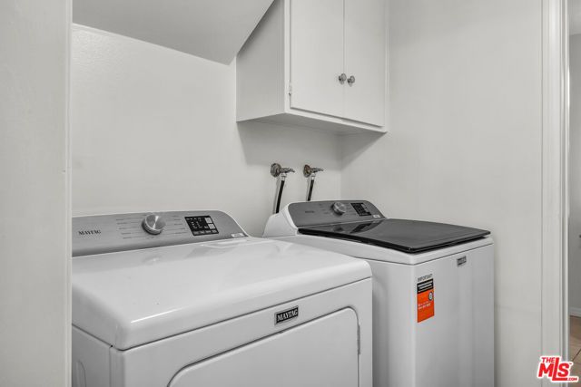 4076 Tropico Way, Los Angeles, CA 90065