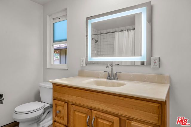 4076 Tropico Way, Los Angeles, CA 90065