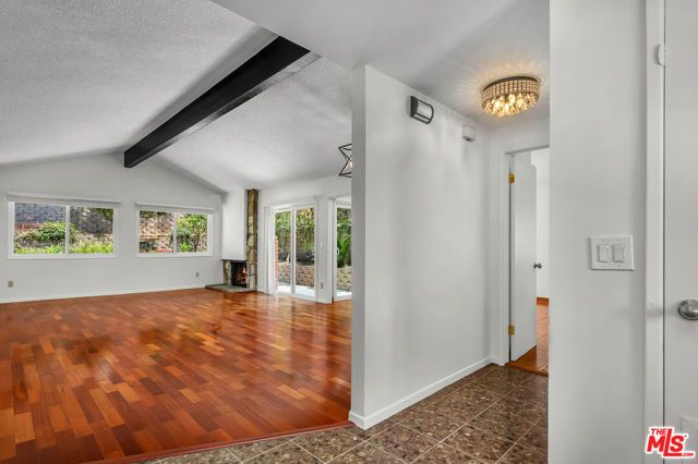 4076 Tropico Way, Los Angeles, CA 90065