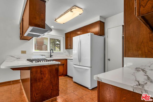 4076 Tropico Way, Los Angeles, CA 90065
