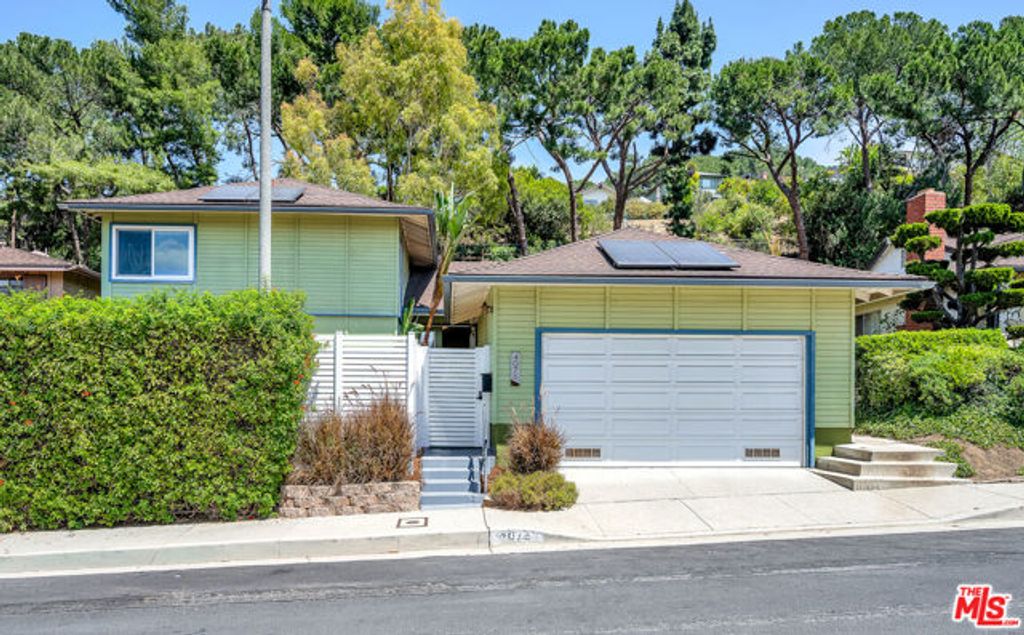 4076 Tropico Way, Los Angeles, CA 90065
