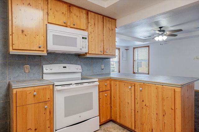 308 Hallvale Drive, White Settlement, TX 76108