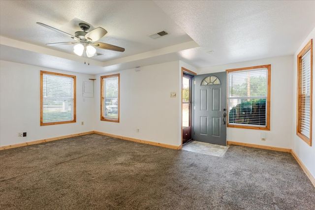 308 Hallvale Drive, White Settlement, TX 76108