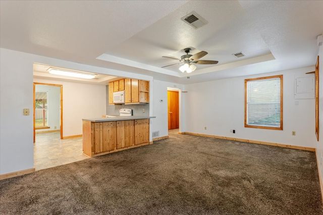 308 Hallvale Drive, White Settlement, TX 76108