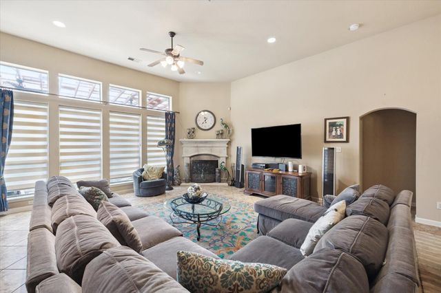 2701 Greenblade Court, Pearland, TX 77584