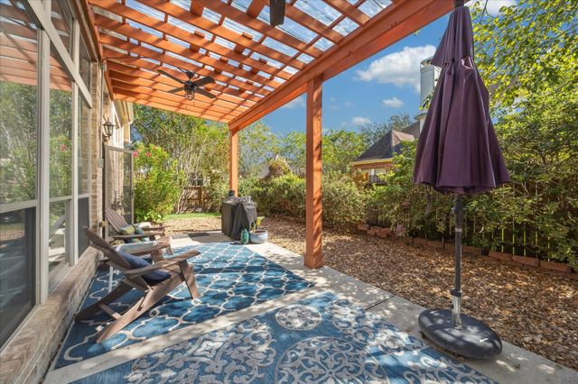 2701 Greenblade Court, Pearland, TX 77584