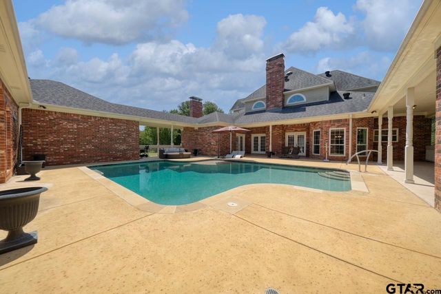 1881 Valley View Lane, Tyler, TX 75703