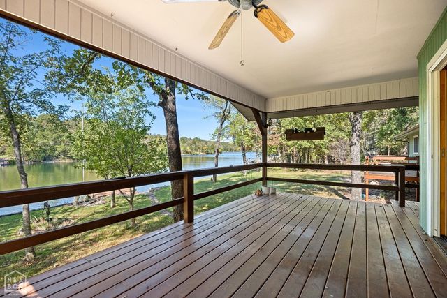 11 Awi Trail, Cherokee Village, AR 72529