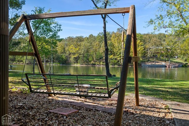 11 Awi Trail, Cherokee Village, AR 72529