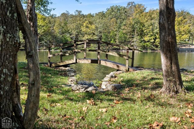 11 Awi Trail, Cherokee Village, AR 72529