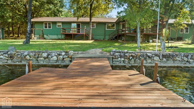 11 Awi Trail, Cherokee Village, AR 72529