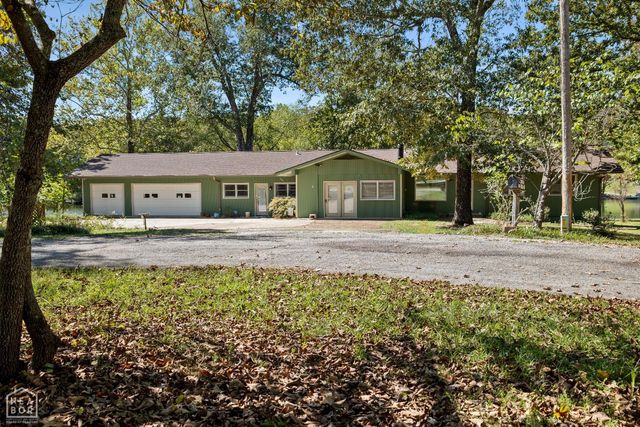 11 Awi Trail, Cherokee Village, AR 72529