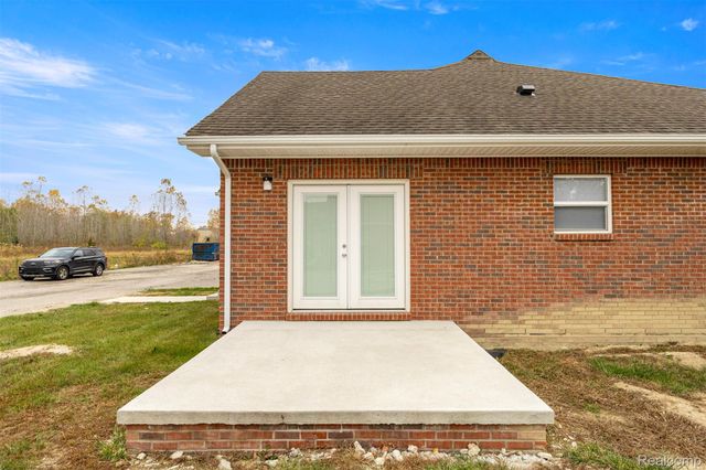 28202 Fortson Lane, Inkster, MI 48141