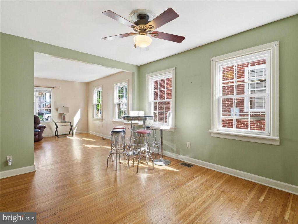 Image 12 of property listing at 1148 HAMILTON BLVD, Hagerstown, MD 21742