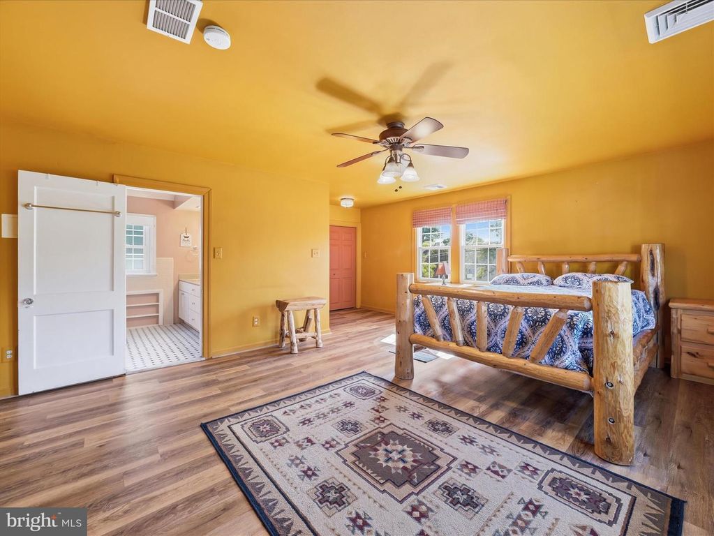 Image 30 of property listing at 1148 HAMILTON BLVD, Hagerstown, MD 21742