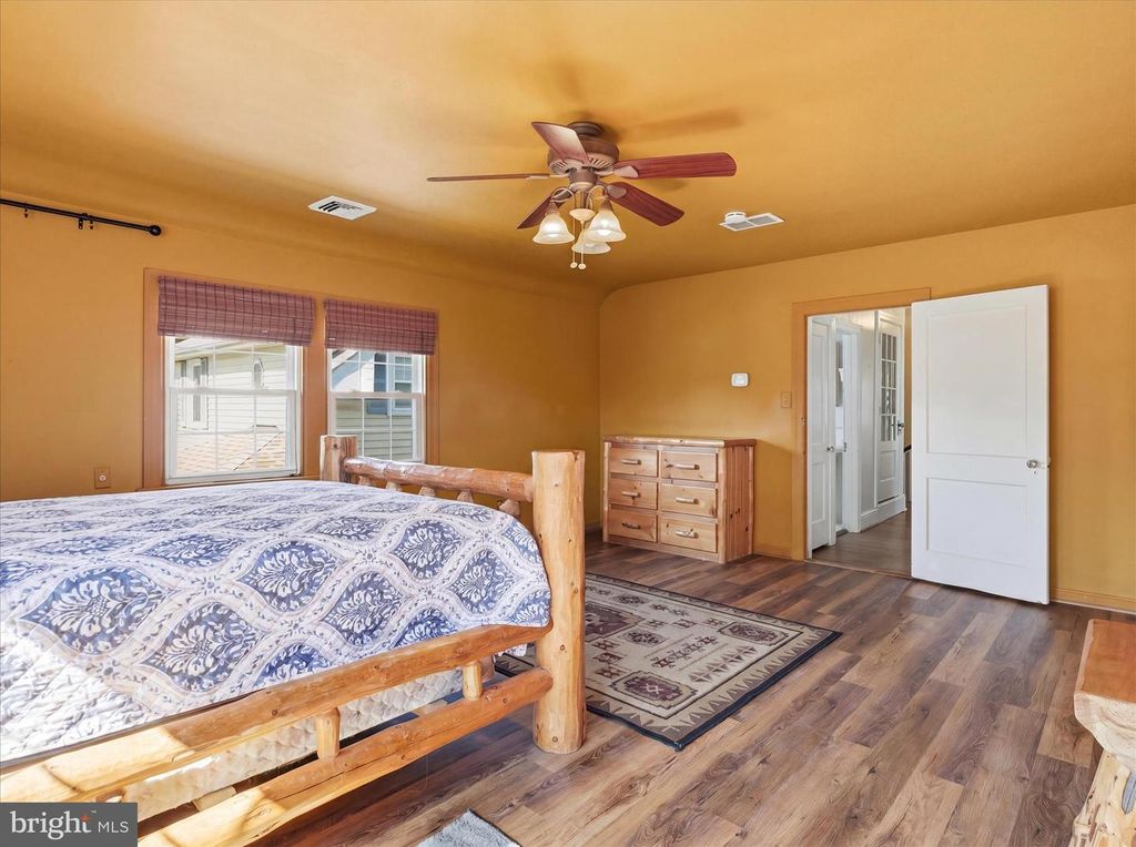 Image 32 of property listing at 1148 HAMILTON BLVD, Hagerstown, MD 21742
