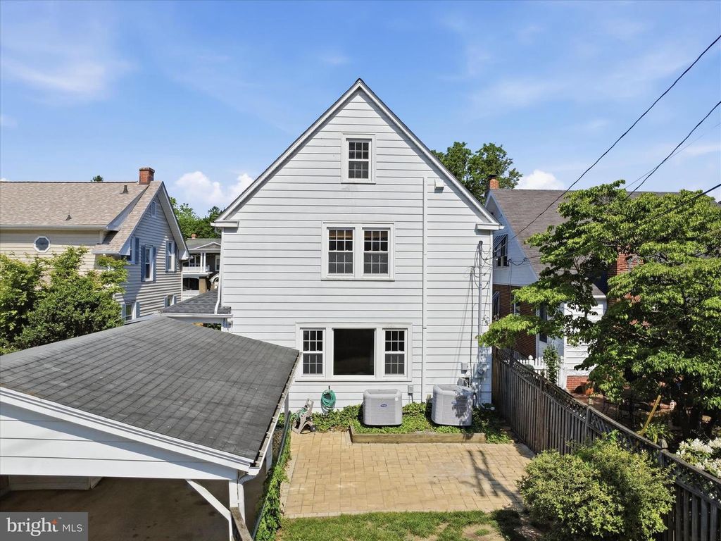 Image 6 of property listing at 1148 HAMILTON BLVD, Hagerstown, MD 21742