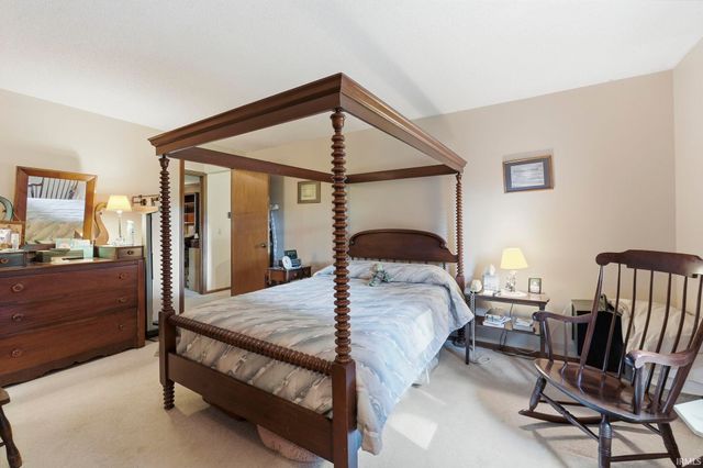 1725 Cambrian Place, Fort Wayne, IN 46804