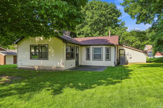 1725 Cambrian Place, Fort Wayne, IN 46804