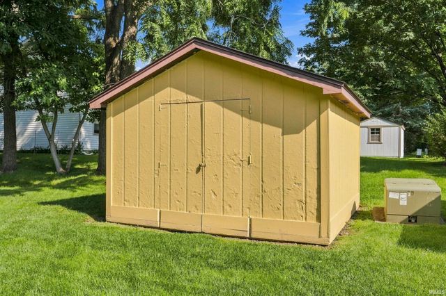 1725 Cambrian Place, Fort Wayne, IN 46804
