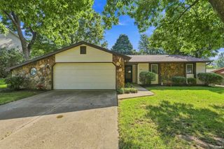 1725 Cambrian Place, Fort Wayne, IN 46804