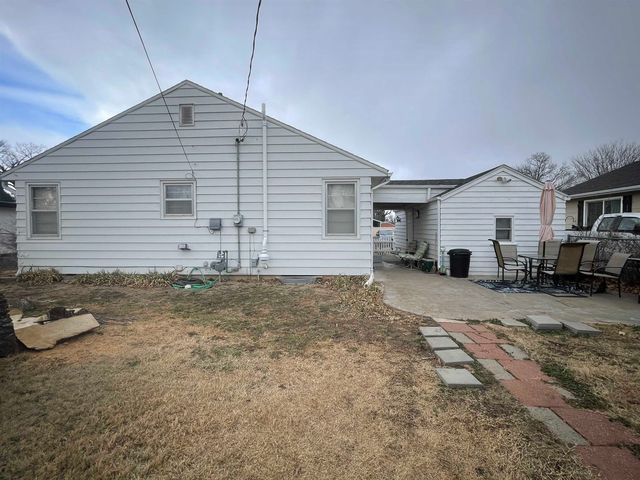 724 E Republic Ave, Salina, KS 67401