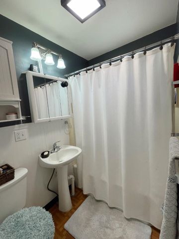 724 E Republic Ave, Salina, KS 67401