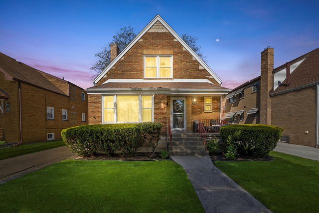 9656 S Utica Avenue, Evergreen Park, IL 60805