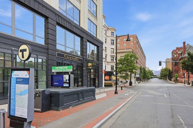 636 Beacon St 206, Boston, MA 02215
