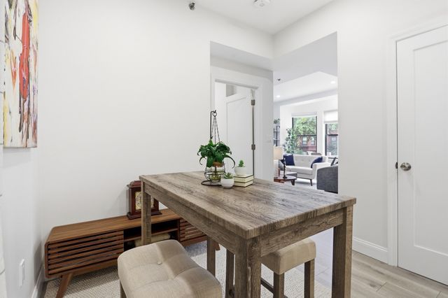 636 Beacon St 206, Boston, MA 02215