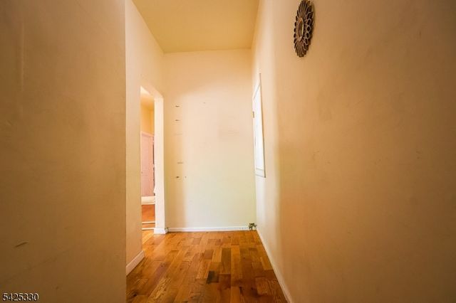 581 S 17Th St, Newark City, NJ 07103