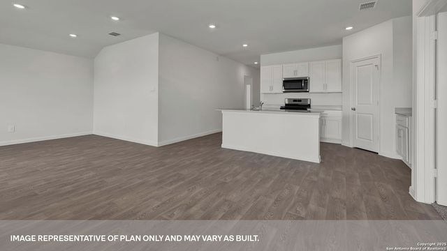 140 SOUTH PLAINS ROAD, San Marcos, TX 78666