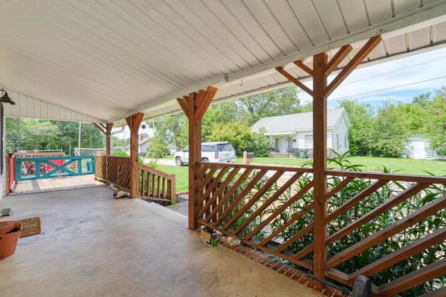 11 25th Street, Greer, SC 29651