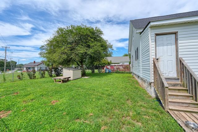 11 25th Street, Greer, SC 29651